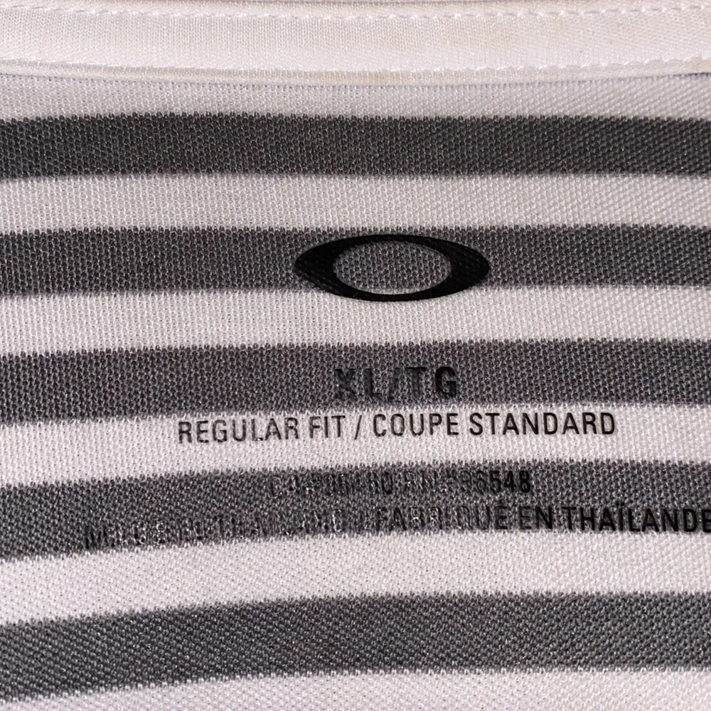 Oakley Gray & white striped collared polo shortsleeve men’s regular fit shirt XL - Picture 2 of 9